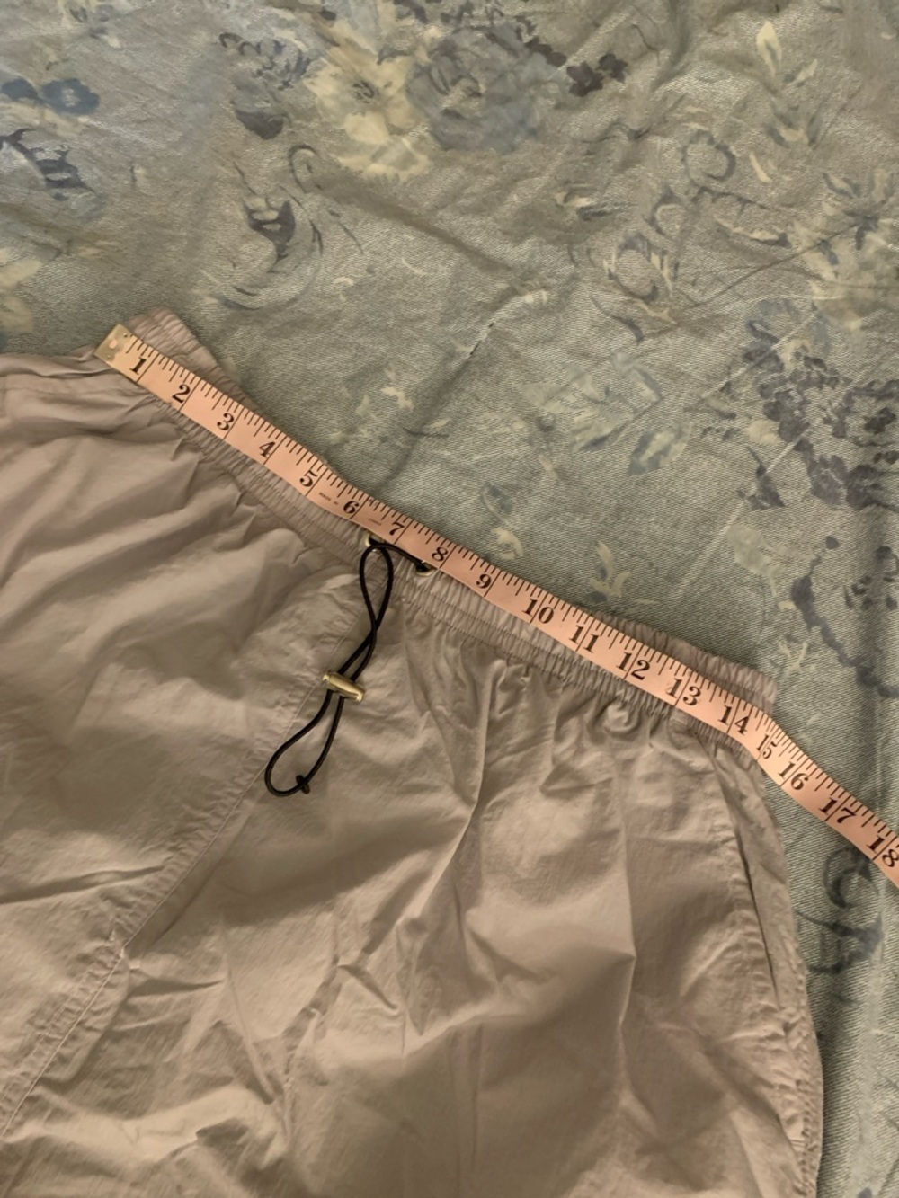 Nike Women's
Sportswear
Water
Resistant
Nylon Maxi
Skirt size Medium - Picture 16 of 16